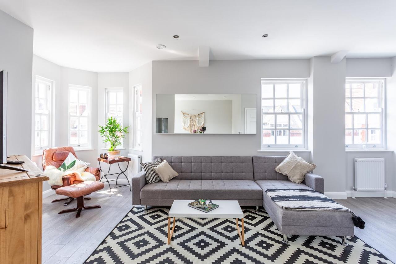 2 Bedroom Apartments With Sofa Bed In Southend Dış mekan fotoğraf
